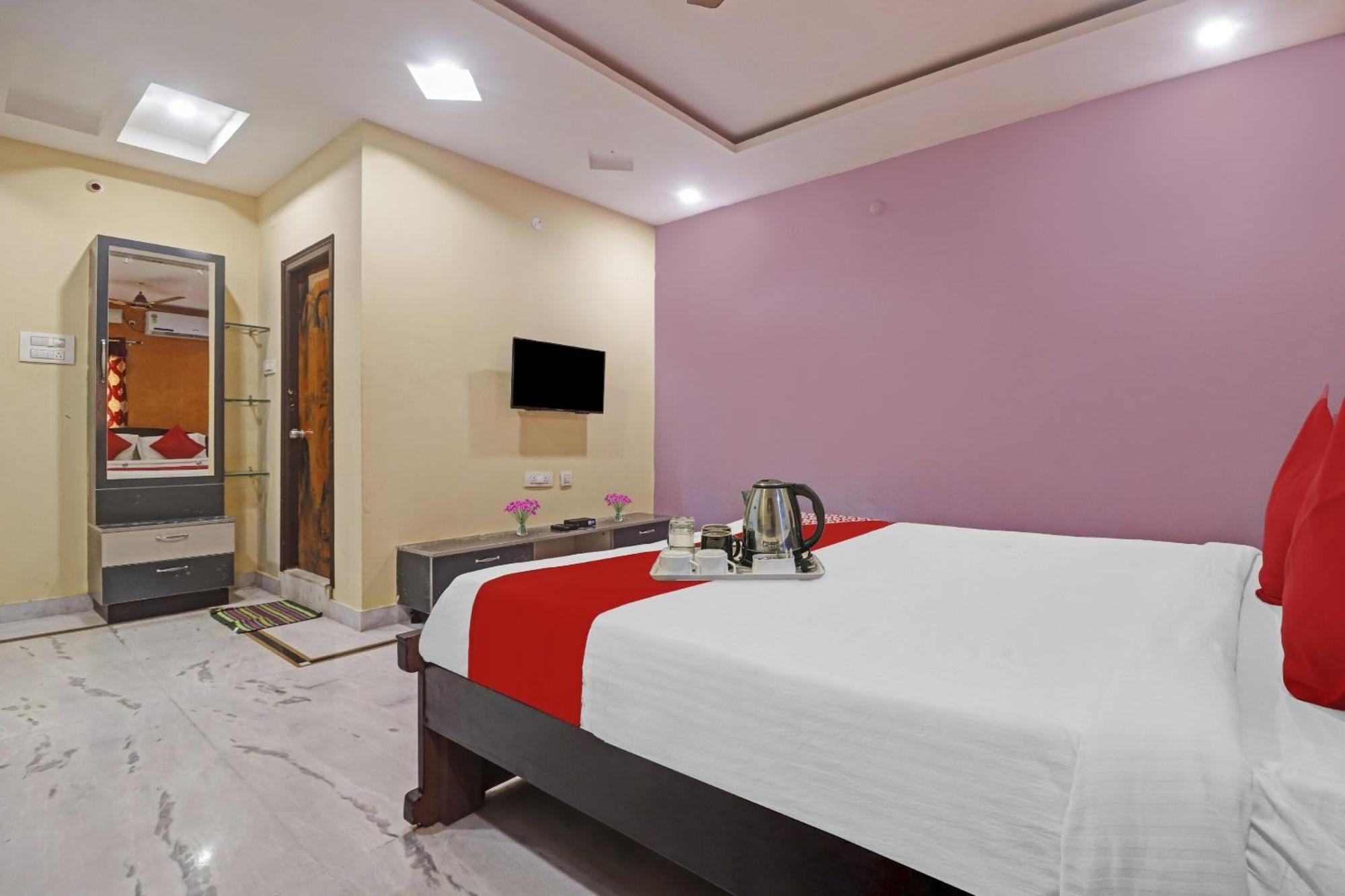 Hotel O Royal Stay Near Mantra Mall Haidar Sahibguda Buitenkant foto